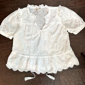 Blu Pepper White Eyelet Lace Short Sleeve Women's Top